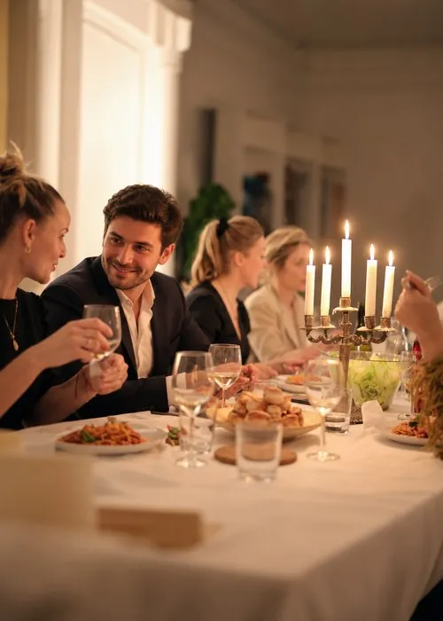 The Taste of Connection by Singles of Sofia, снимка 1
